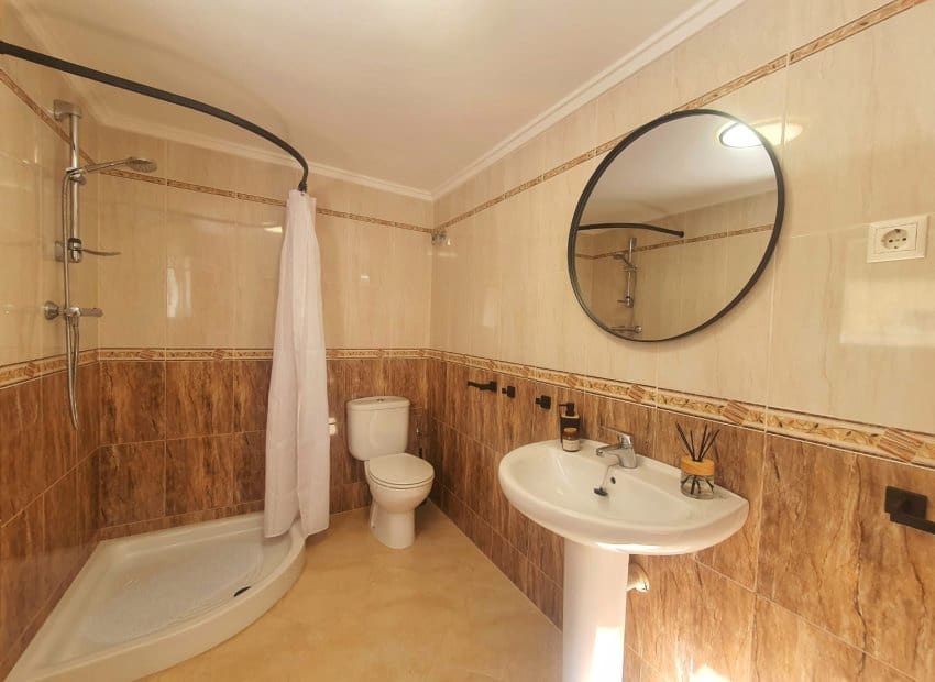 Chalet en Villamartin en venta con piscina garaje - 499.950 € (Ref: 9804735)