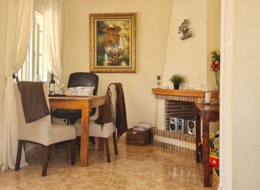 Chalet de 3 habitaciones en Los Dolses en venta con piscina garaje - 285.000 € (Ref: 9808310)