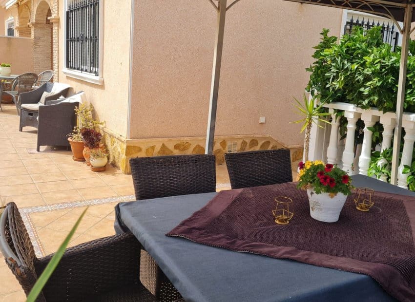 Chalet de 3 habitaciones en Los Dolses en venta con piscina garaje - 285.000 € (Ref: 9808310)