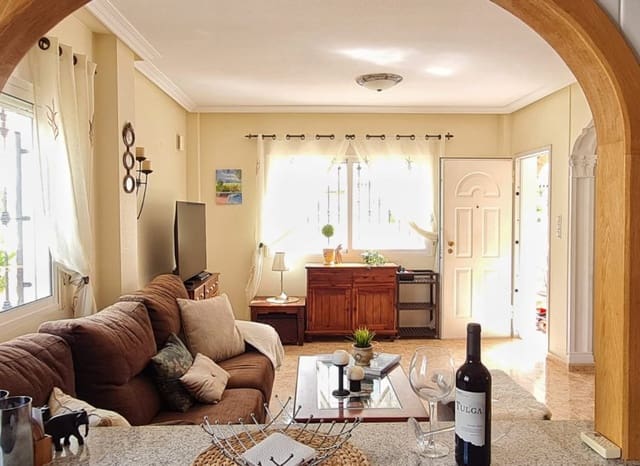 Chalet de 3 habitaciones en Los Dolses, Orihuela en venta con piscina garaje - 285.000 € (Ref: 9808310)