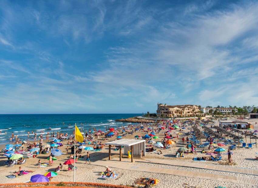 3 bedroom Villa for sale in Los Dolses with pool garage - € 349,500 (Ref: 9809768)