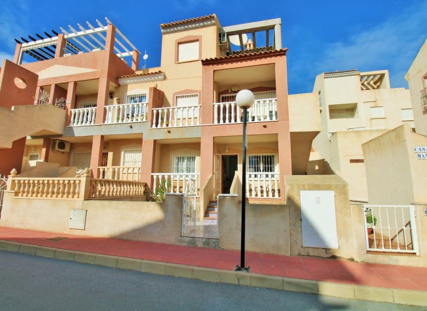2 bedroom Apartment for sale in Villamartin with pool garage - € 144,000 (Ref: 9813907)