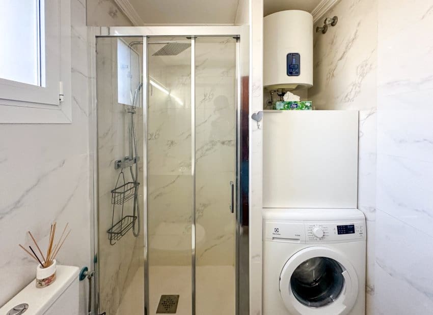 1 sovrum Lägenhet till salu i Villamartin med pool - 115 000 € (Ref: 9813908)