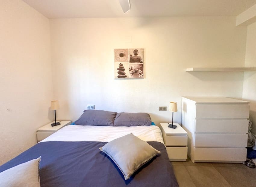 1 sovrum Lägenhet till salu i Villamartin med pool - 115 000 € (Ref: 9813908)