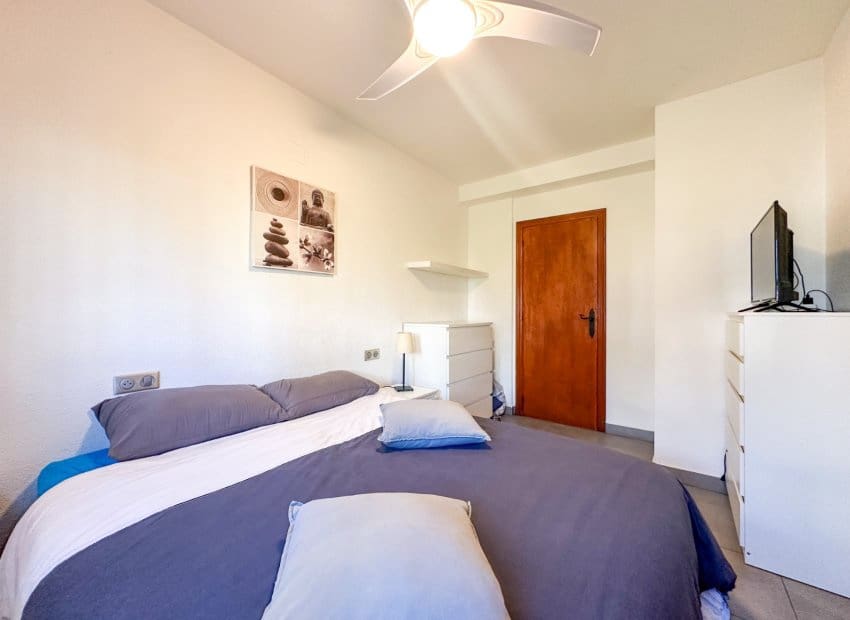 1 sovrum Lägenhet till salu i Villamartin med pool - 115 000 € (Ref: 9813908)