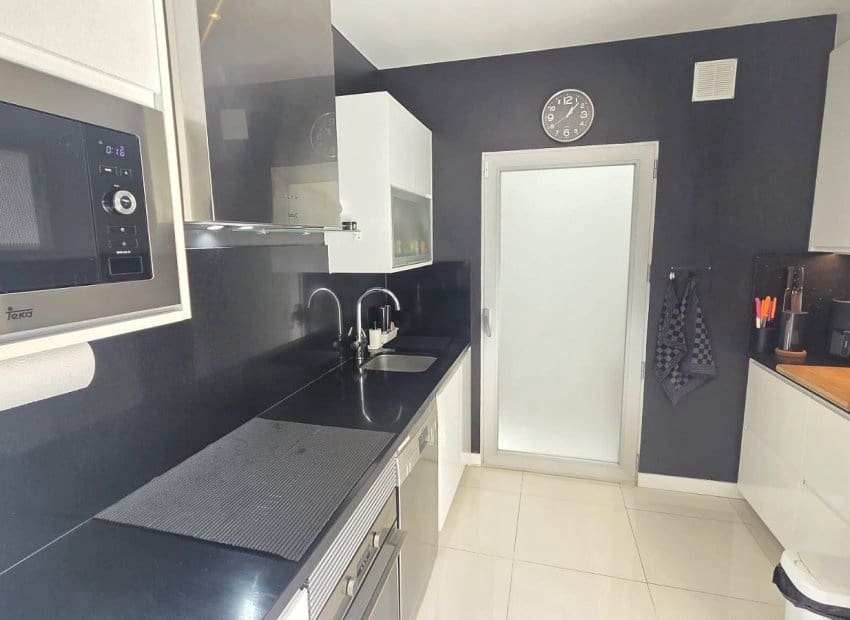 3 camera da letto Appartamento in vendita in Villamartin con piscina garage - 299.900 € (Rif: 9815185)