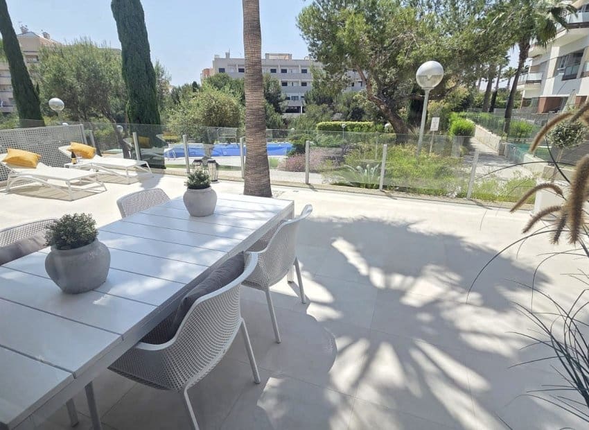 3 camera da letto Appartamento in vendita in Villamartin con piscina garage - 299.900 € (Rif: 9815185)