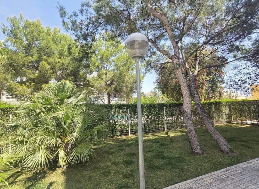 3 camera da letto Appartamento in vendita in Villamartin con piscina garage - 299.900 € (Rif: 9815185)