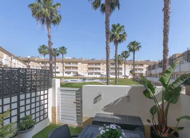 2 chambre Maison de Ville à vendre à Lomas de Cabo Roig - Los Dolses, Orihuela avec piscine garage - 219 000 € (Ref: 9826069)