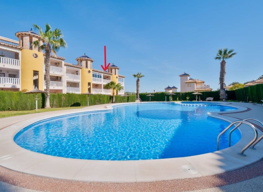 2 camera da letto Attico in vendita in Villamartin con piscina - 139.950 € (Rif: 9826071)