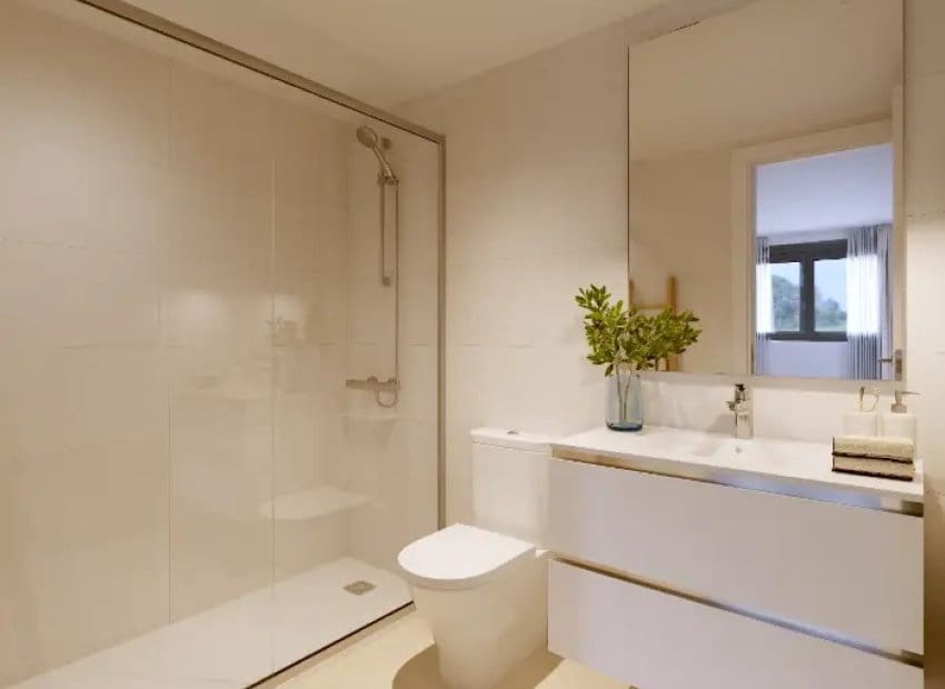 3 bedroom Apartment for sale in Alicante / Alacant city with pool garage - € 280,500 (Ref: 9855808)