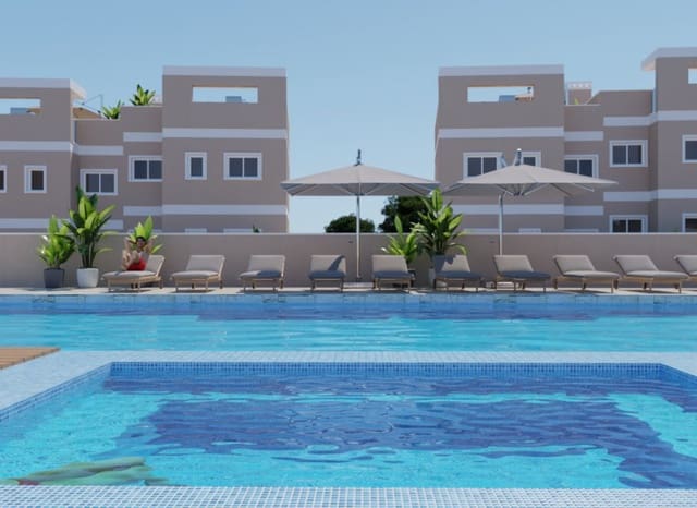 Apartamento de 3 habitaciones en Pinar de Campoverde, Pilar de la Horadada en venta con piscina - 284.900 € (Ref: 9855818)