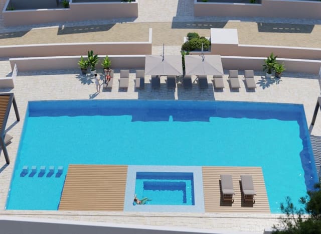Apartamento de 3 habitaciones en Pinar de Campoverde, Pilar de la Horadada en venta con piscina - 284.900 € (Ref: 9855818)