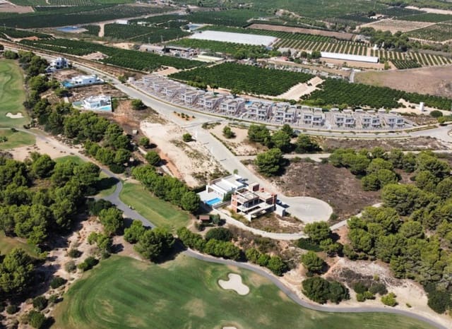 Apartamento de 3 habitaciones en Pinar de Campoverde, Pilar de la Horadada en venta con piscina - 284.900 € (Ref: 9855818)