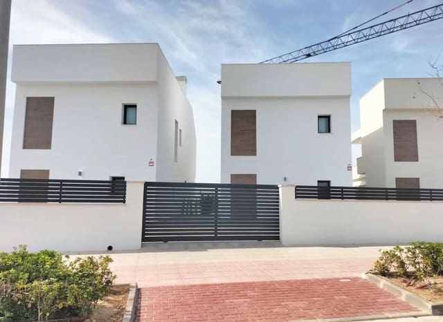 3 soveværelse Villa til salg i Pinar de Campoverde, Pilar de la Horadada med swimmingpool garage - € 420.000 (Ref: 9855821)