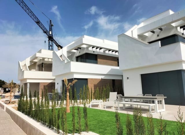 3 soveværelse Villa til salg i Pinar de Campoverde, Pilar de la Horadada med swimmingpool garage - € 420.000 (Ref: 9855821)