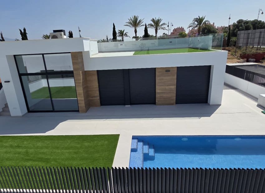 3 chambre Villa/Maison à vendre à Condado de Alhama avec piscine - 349 000 € (Ref: 9855825)