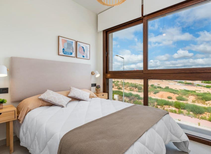 3 chambre Appartement à vendre à Torrevieja avec piscine garage - 320 000 € (Ref: 9855830)