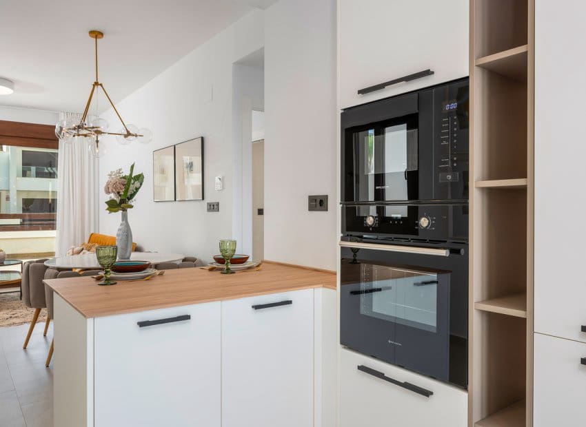 3 chambre Appartement à vendre à Torrevieja avec piscine garage - 320 000 € (Ref: 9855830)