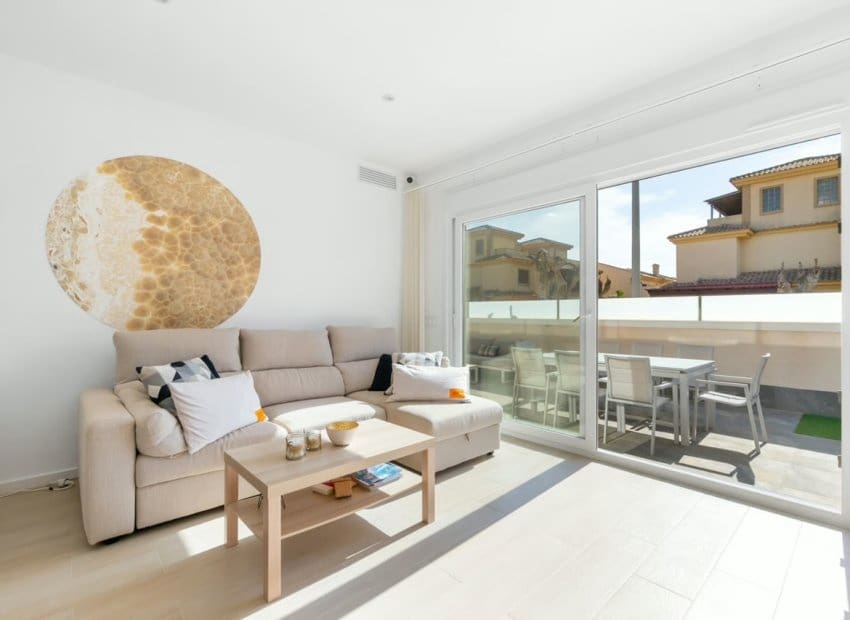 3 Zimmer Villa zu verkaufen in Pilar de la Horadada mit Pool Garage - 424.950 € (Ref: 9855836)