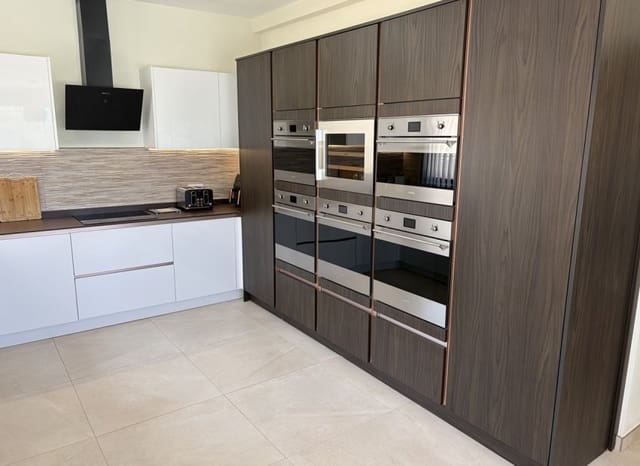 4 soveværelse Villa til salg i Pinar de Campoverde, Pilar de la Horadada med swimmingpool garage - € 699.950 (Ref: 9855837)