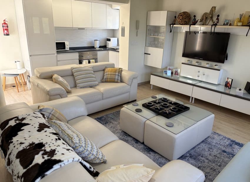 4 bedroom Villa for sale in Pinar de Campoverde with pool garage - € 699,950 (Ref: 9855837)