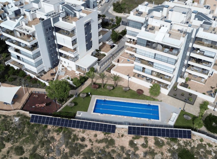3 soveværelse Lejlighed til salg i Villamartin med swimmingpool - € 320.000 (Ref: 9855839)