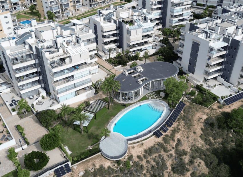 3 soveværelse Lejlighed til salg i Villamartin med swimmingpool - € 320.000 (Ref: 9855839)