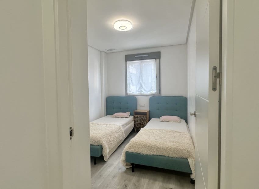 3 soveværelse Lejlighed til salg i Villamartin med swimmingpool - € 320.000 (Ref: 9855839)