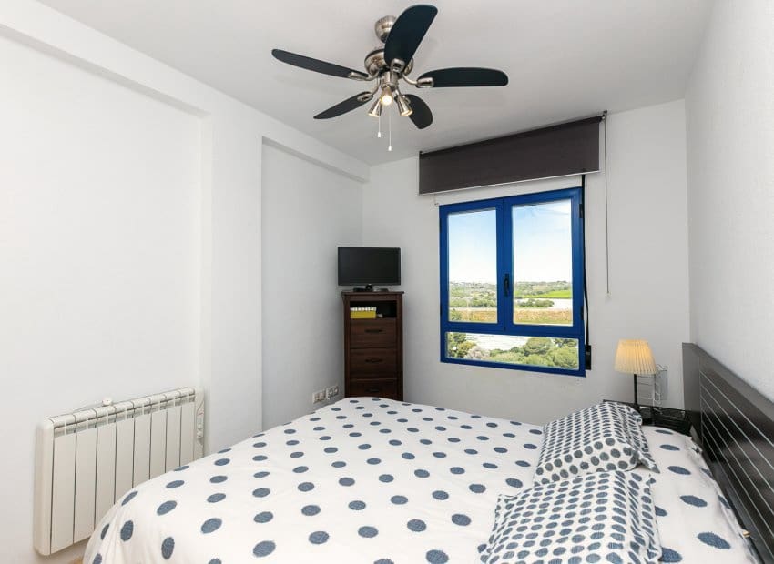 2 soveværelse Lejlighed til salg i Dehesa de Campoamor med swimmingpool garage - € 220.000 (Ref: 9855840)