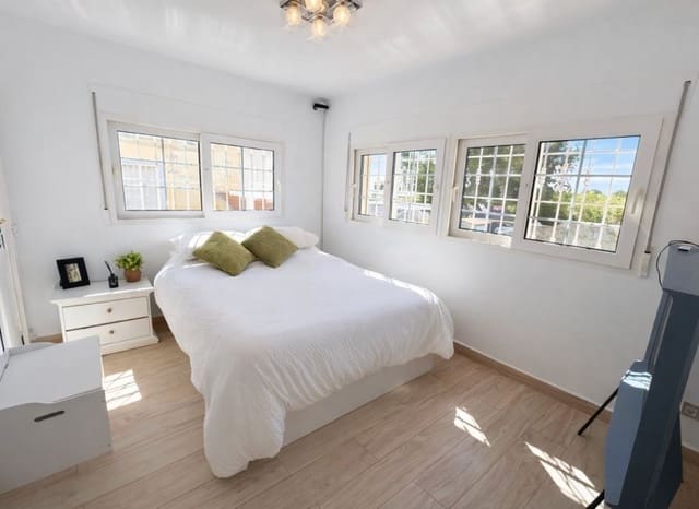 3 camera da letto Villa in vendita in Los Dolses, Orihuela con piscina garage - 549.995 € (Rif: 9855841)