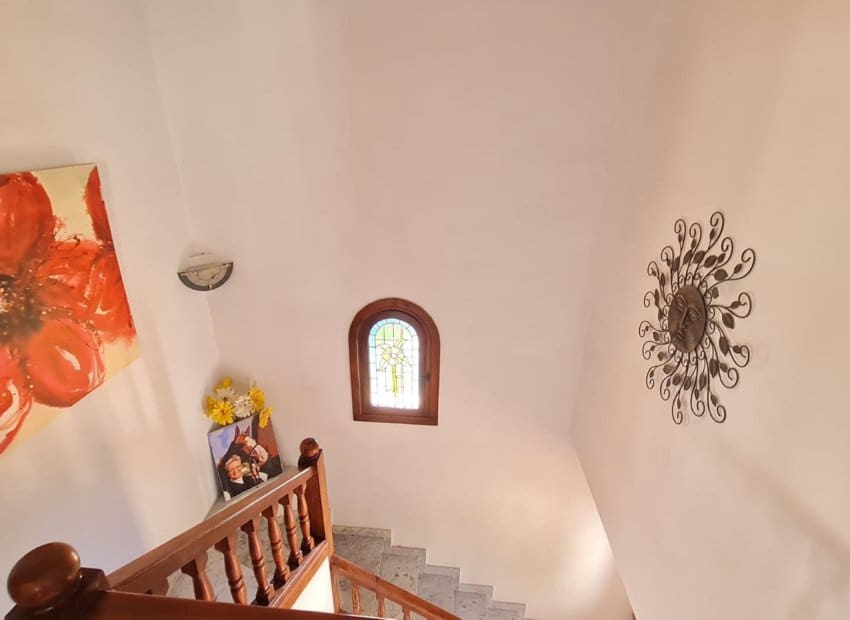 3 bedroom Villa for sale in Villamartin with pool garage - € 399,900 (Ref: 9865411)