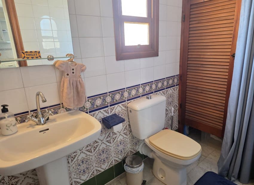 3 bedroom Villa for sale in Villamartin with pool garage - € 399,900 (Ref: 9865411)