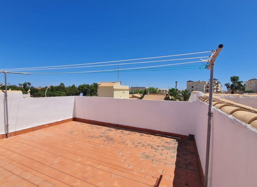 2 chambre Villa/Maison à vendre à La Florida avec piscine garage - 399 900 € (Ref: 9867229)