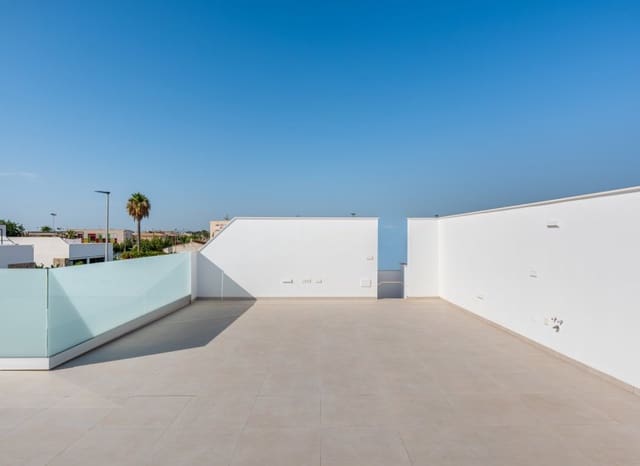 3 slaapkamer Villa te koop in Las Lomas de Rame - Bahía Bella, Los Alcázares met zwembad - € 519.900 (Ref: 9899868)