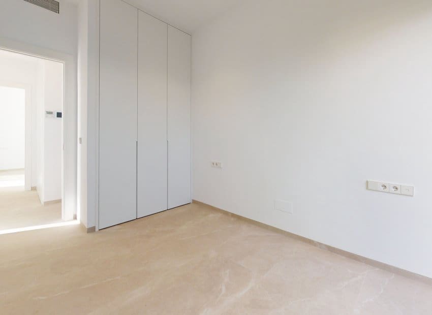 3 slaapkamer Villa te koop in Los Alcazares met zwembad - € 519.900 (Ref: 9899868)