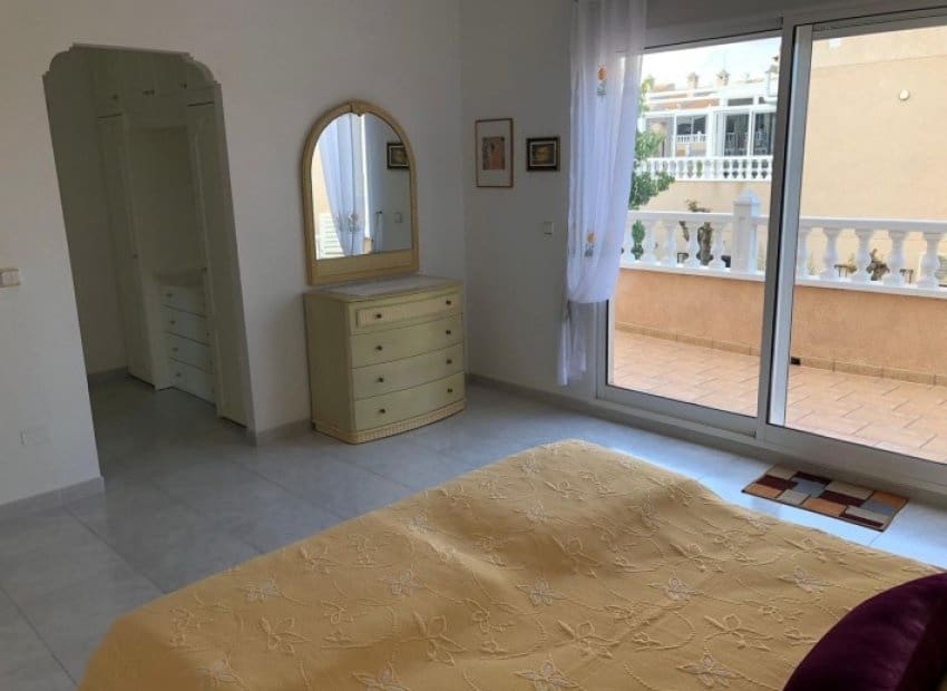 2 quarto Casa em Banda para venda em Playa Flamenca com piscina - 319 900 € (Ref: 9927674)