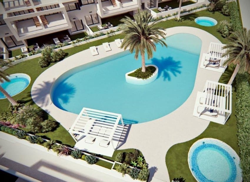 2 soveværelse Lejlighed til salg i Torrevieja med swimmingpool garage - € 309.900 (Ref: 9927692)