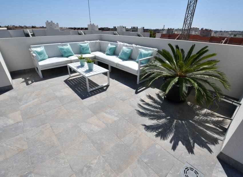 2 sovrum Lägenhet till salu i San Miguel de Salinas med pool - 273 800 € (Ref: 9927693)