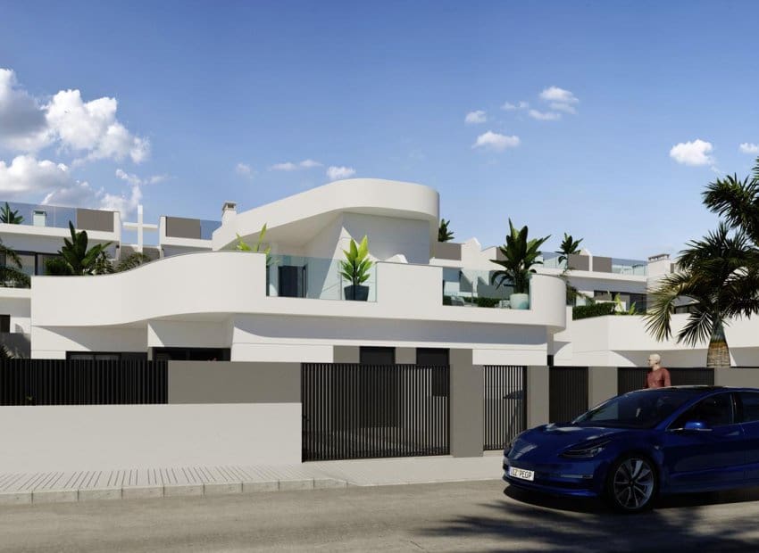 2 soveværelse Penthouse til salg i Torrevieja med swimmingpool - € 330.000 (Ref: 9927695)