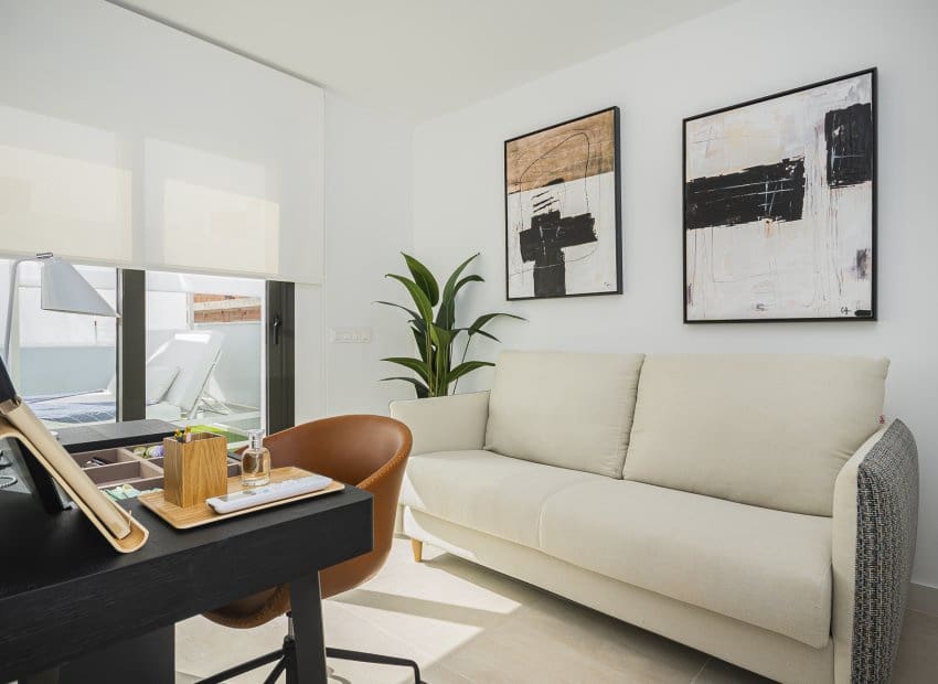 3 soveværelse Byhus til salg i Torrevieja med swimmingpool - € 539.000 (Ref: 9927696)