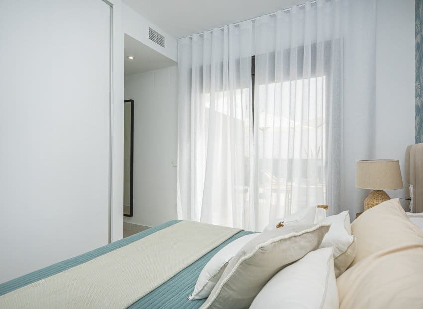 3 soveværelse Byhus til salg i Torrevieja med swimmingpool - € 539.000 (Ref: 9927696)