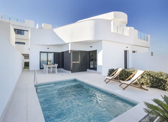 3 soveværelse Byhus til salg i Los Balcones - Los Altos, Torrevieja med swimmingpool - € 539.000 (Ref: 9927696)