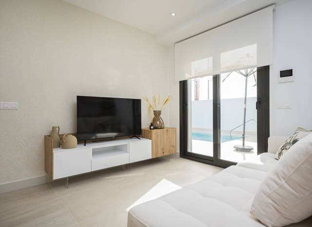 3 soveværelse Byhus til salg i Los Balcones - Los Altos, Torrevieja med swimmingpool - € 539.000 (Ref: 9927696)