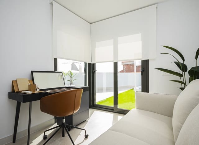 3 quarto Moradia para venda em Los Balcones com piscina - 539 000 € (Ref: 9927696)