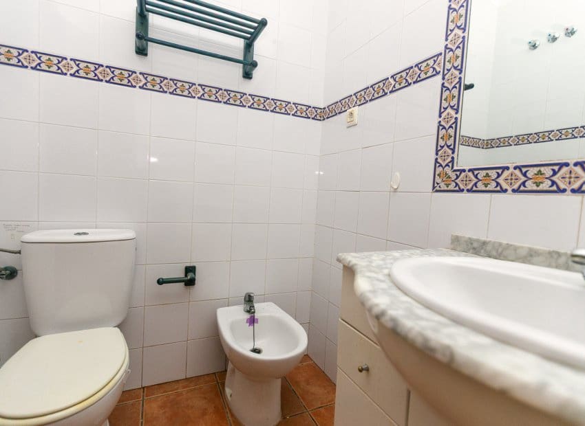 2 slaapkamer Huis te koop in La Zenia met zwembad - € 235.000 (Ref: 9927716)