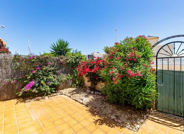 2 Zimmer Haus zu verkaufen in La Zenia, Orihuela mit Pool - 235.000 € (Ref: 9927716)