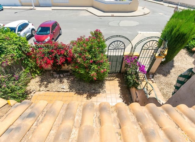 2 Zimmer Haus zu verkaufen in La Zenia, Orihuela mit Pool - 235.000 € (Ref: 9927716)