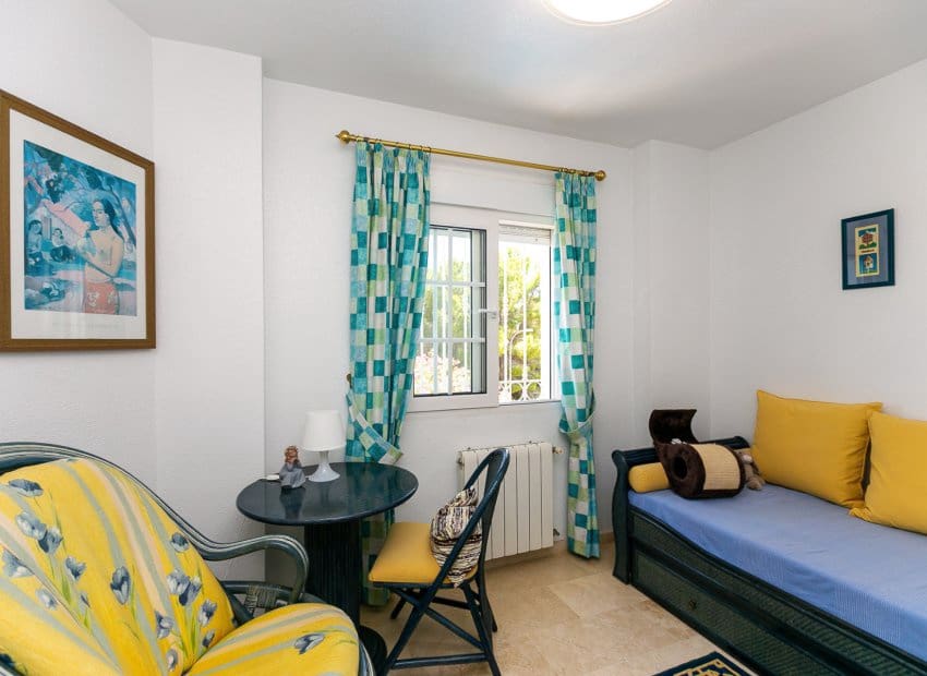 3 quarto Moradia para venda em Villamartin com piscina garagem - 530 000 € (Ref: 9927717)