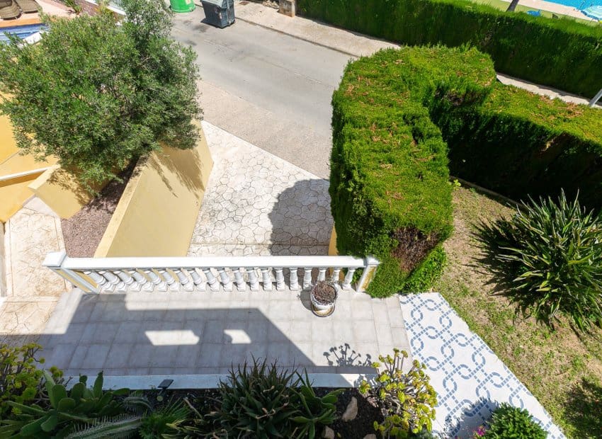3 quarto Moradia para venda em Villamartin com piscina garagem - 530 000 € (Ref: 9927717)